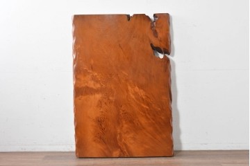 中古　高級品　屋久杉　一枚板　漆塗り　自然美あふれる耳付き座卓　定価約150万円　(R-087985)