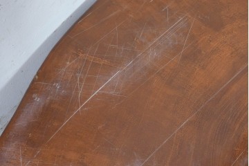 中古　輪切り一枚板　厚みのある一枚板が存在感を放つ平置き座卓　(R-087986)