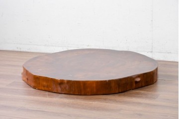中古　輪切り一枚板　厚みのある一枚板が存在感を放つ平置き座卓　(R-087986)