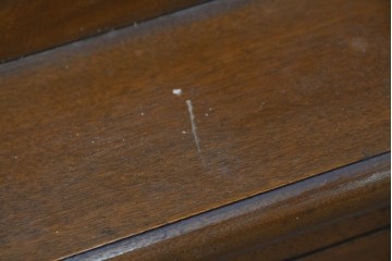 和製ヴィンテージ　樺(カバ)材　ガラス引き戸付きキャビネット　(R-087989)