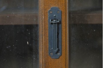 《天板取り付け加工費込み》　和製ヴィンテージ　樺(カバ)材　和洋どちらにも合わせやすい引き出し付きサイドボード　(R-087991)