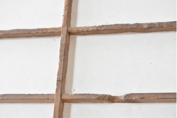 アンティーク建具　明治から大正　黒枠と抜け感のあるデザインが魅力の障子蔵戸　(R-087998)