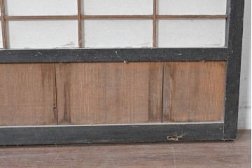 アンティーク建具　明治から大正　黒枠と抜け感のあるデザインが魅力の障子蔵戸　(R-087998)