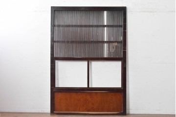 アンティーク建具　大正から昭和初期　腰板欅(ケヤキ)材　深みのある漆塗りの色合いが魅力の格子蔵戸1枚　(R-088000)