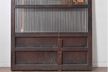 アンティーク建具　明治期　栗材　重厚な金具と繊細な格子が趣深い格子蔵戸1枚　(R-088002)