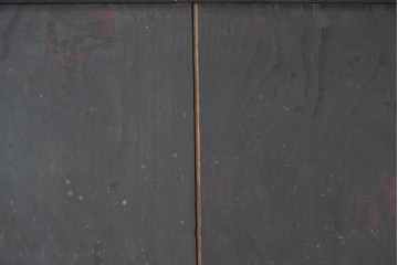 アンティーク建具　明治期　栗材　深みのある色合いと味わい深い金具が魅力の蔵戸1枚　(R-088003)