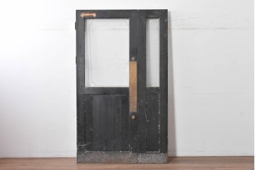 中古建具　店舗用におすすめ!　シックなカラーがお洒落な親子ドア2枚(1対)セット　(R-088007)