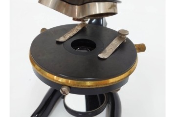 ドイツ　Ernst Leitz Wetzlar(エルンスト・ライツ)　No.189918　レンズ付き顕微鏡　外箱付き　(R-088008)