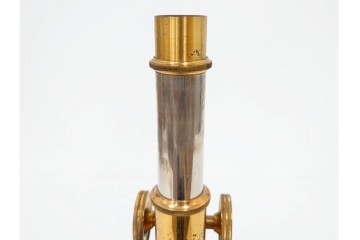 ドイツ　Ernst Leitz Wetzlar(エルンスト・ライツ)　No.189918　レンズ付き顕微鏡　外箱付き　(R-088008)