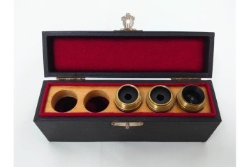 ドイツ　Ernst Leitz Wetzlar(エルンスト・ライツ)　No.189918　レンズ付き顕微鏡　外箱付き　(R-088008)
