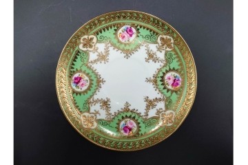 オールドノリタケ(NORITAKE)　マルキ印　金盛と薔薇のデザインが華やかなトリオ2客・カップ&ソーサー1客セット　(R-088012)