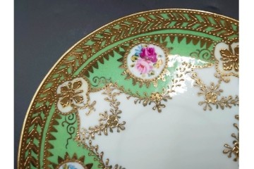オールドノリタケ(NORITAKE)　マルキ印　金盛と薔薇のデザインが華やかなトリオ2客・カップ&ソーサー1客セット　(R-088012)