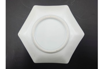 オールドノリタケ(NORITAKE)　マルキ印　金盛と薔薇のデザインが華やかなトリオ2客・カップ&ソーサー1客セット　(R-088012)
