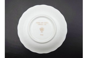 大倉陶園(OKURA/OAC)　金彩　コレクターズクラブ(2005年・2006年・2007年・2009年)　気品漂うカップ&ソーサー4客セット　(R-088013)