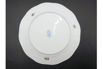 ハンガリー　ヘレンド(HEREND)　ヴィクトリア・ブーケ　プレート2枚・バスケット・シェルディッシュ　華やかな洋食器4点セット　(R-088019)