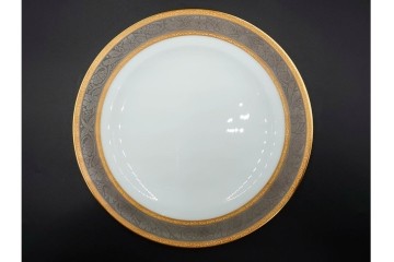 大倉陶園(OKURA/OAC)　金白金蝕ぶどう唐草　瑠璃桜　気品あるデザインが美しいトリオ2客・プレートセット　(R-088022)