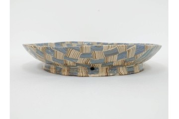 内田泰秀　三越個展　錦練上手　網代とあやめ文の平鉢　共箱付き　(R-088026)