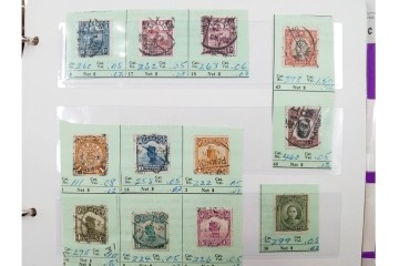 中国切手　未使用&使用済　消印あり　色々な図案が並ぶ切手ファイル　(R-088028)