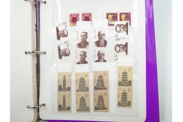 中国切手　未使用&使用済　消印あり　色々な図案が並ぶ切手ファイル　(R-088028)