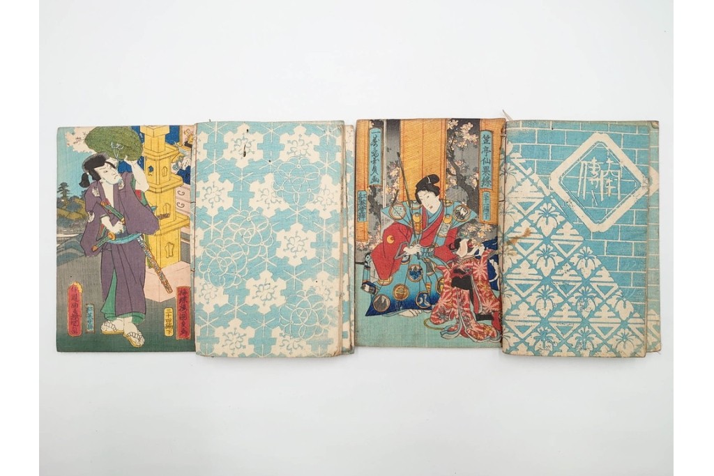 木版画　合巻(合本)　「雪梅芳譚犬の草紙(八犬伝犬の草紙)」　1編から37編・41編から55編　合計104巻(104冊)セット　(R-088031)