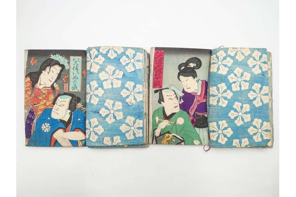木版画　合巻(合本)　「雪梅芳譚犬の草紙(八犬伝犬の草紙)」　1編から37編・41編から55編　合計104巻(104冊)セット　(R-088031)