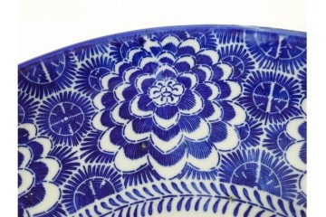明治　伊万里　印判・図変わり　直径約41cm(1尺4寸)　魚文の大皿　(R-088033)