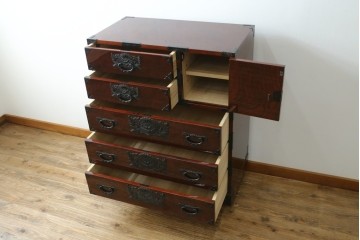 中古　美品　仙台民芸箪笥(仙台箪笥)　漆塗り　杢目を引き立てる高級木地呂塗り仕上げの整理箪笥　定価約80万円　(R-088045)　