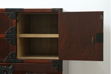 中古　美品　仙台民芸箪笥(仙台箪笥)　漆塗り　杢目を引き立てる高級木地呂塗り仕上げの整理箪笥　定価約80万円　(R-088045)　