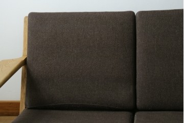 デンマークヴィンテージ　GETAMA(ゲタマ)　Hans J. Wegner(ハンス・J・ウェグナー)　GE290　3人掛けソファ　(R-088050)