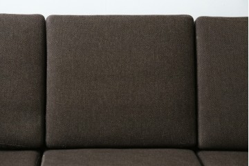 デンマークヴィンテージ　GETAMA(ゲタマ)　Hans J. Wegner(ハンス・J・ウェグナー)　GE290　3人掛けソファ　(R-088050)