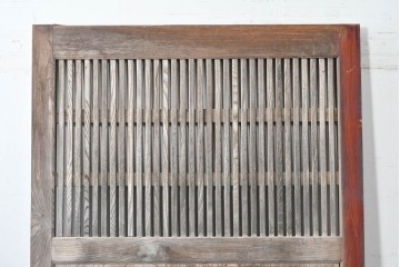 アンティーク建具　明治から大正期　欅(ケヤキ)材　力強い木目が魅力の格子蔵戸1枚　(R-088051)