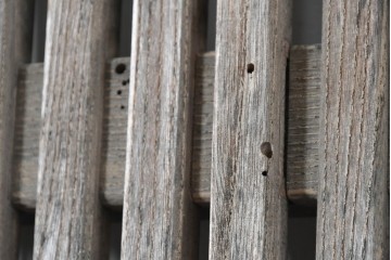 アンティーク建具　明治から大正期　欅(ケヤキ)材　力強い木目が魅力の格子蔵戸1枚　(R-088051)