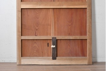 アンティーク建具　明治から大正期　欅(ケヤキ)材　漆塗り　ツートーンカラーが目を引く蔵戸1枚　(R-088054)
