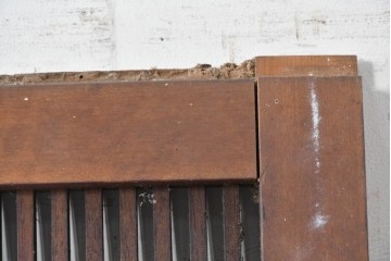 アンティーク建具　大正から昭和初期　栗材・樺(カバ)材　重厚な金具が目を引く格子蔵戸1枚　(R-088056)