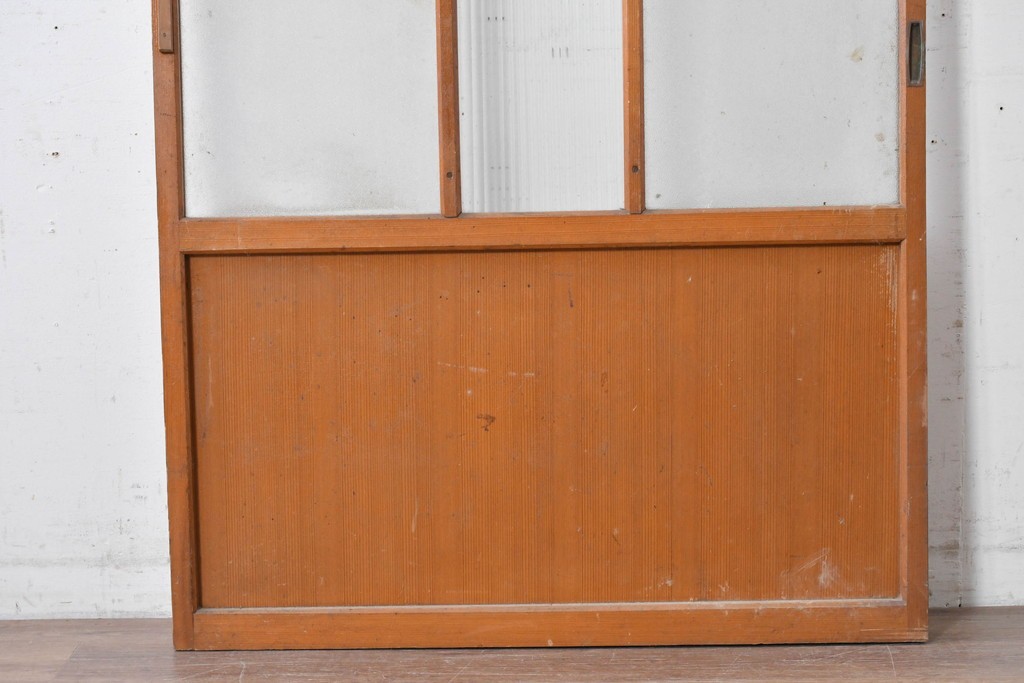 ヴィンテージ建具　昭和中期　モールガラス入りのレトロなガラス戸1枚　(R-088057)
