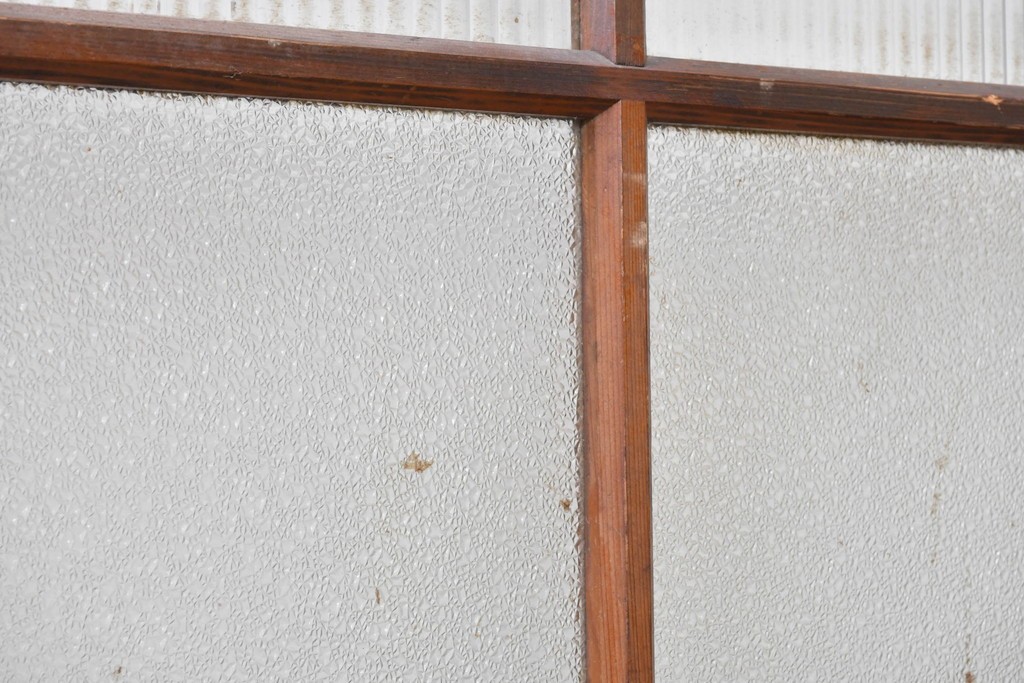 ヴィンテージ建具　昭和中期　レトロなガラス使いが魅力の幅狭ガラス戸2枚セット　(R-088058)