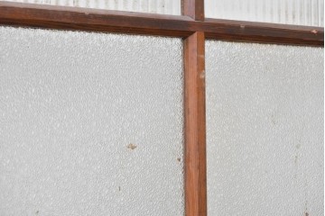 ヴィンテージ建具　昭和中期　レトロなガラス使いが魅力の幅狭ガラス戸2枚セット　(R-088058)