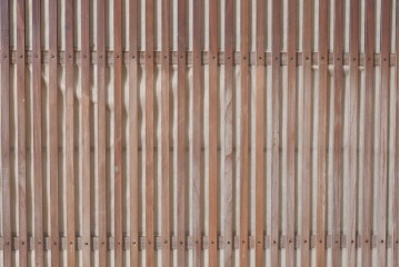 アンティーク建具　大正から昭和初期　均整の取れた格子意匠が美しい裏障子付き格子戸2枚セット　(R-088059)