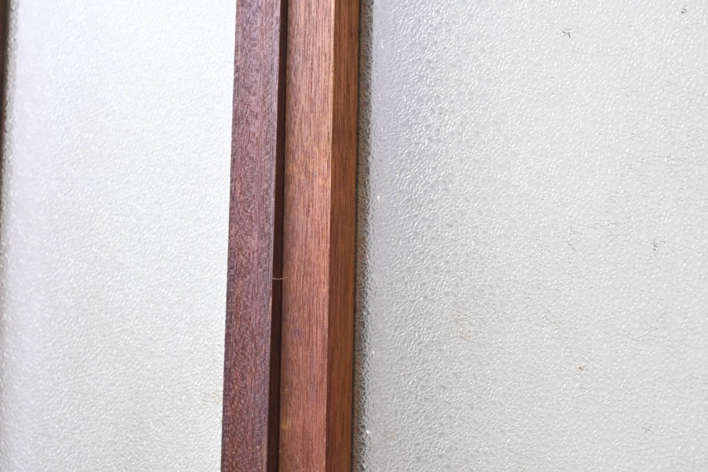 ヴィンテージ建具　昭和中期　古き良き趣を感じる大正ロマンデザインのガラス戸4枚セット　(R-088060)