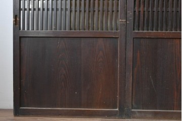 アンティーク建具　大正から昭和初期　ガラス入り　細やかな格子とガラスを組み合わせた格子帯戸3枚セット　(R-088065)