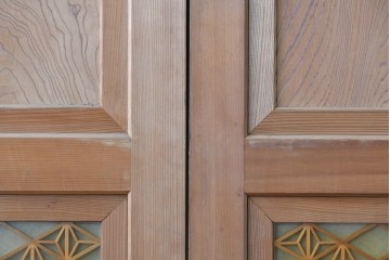 ヴィンテージ建具　昭和後期　組子の意匠が見事なガラス帯戸4枚セット　(R-088068)