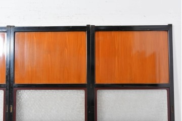アンティーク建具　昭和初期から昭和中期　黒枠と明るい赤褐色のコントラストが印象的なガラス帯戸4枚セット　(R-088070)