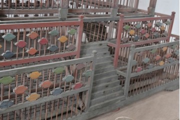 【簡易リペア限定品】　中国ヴィンテージ　希少!!　オリエンタルな彩色装飾が施された特大サイズのパゴダ風鳥カゴ　(R-088071)
