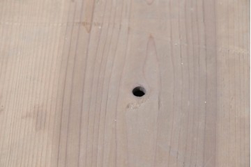 和製アンティーク　上手物!!　前面欅(ケヤキ)材　玉杢　立派な金具が重厚感を高めるサイドボード　(R-088081)