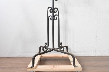 ヨーロッパヴィンテージ　ロートアイアン　特大サイズのキャンドルスタンド(R-088085)