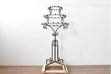 ヨーロッパヴィンテージ　ロートアイアン　特大サイズのキャンドルスタンド(R-088085)
