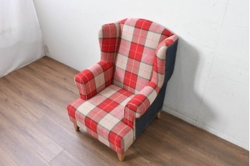 新古　展示品　美品　特注オーダー家具　チェック柄の華やかなウィングバックチェア　制作費約12万円　(R-088089)