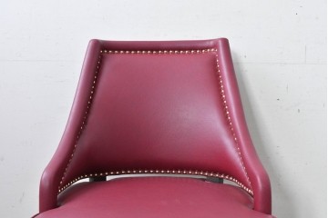 新古　美品　特注オーダー家具　鋲飾りが印象的なチェア　制作費約13万円　(R-088090)