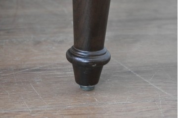 新古　展示品　美品　特注オーダー家具　黒と赤のコントラストが印象的なチェア　制作費約13万円　(R-088091)