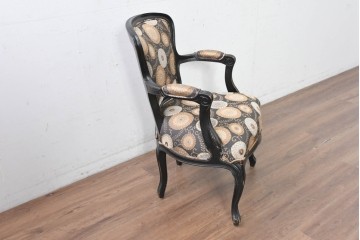 新古　展示品　美品　特注オーダー家具　シノワズリデザインが華やかなアンティーク調のチェア　制作費約15万円　(R-088092)